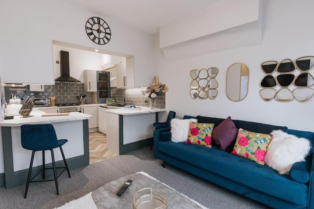 Grove House No.07 - Luxury Apartment Close To The Llandudno Beach Exterior foto