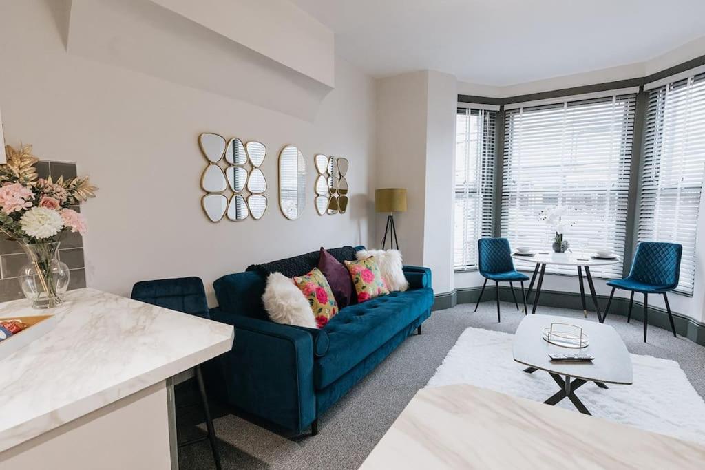 Grove House No.07 - Luxury Apartment Close To The Llandudno Beach Exterior foto